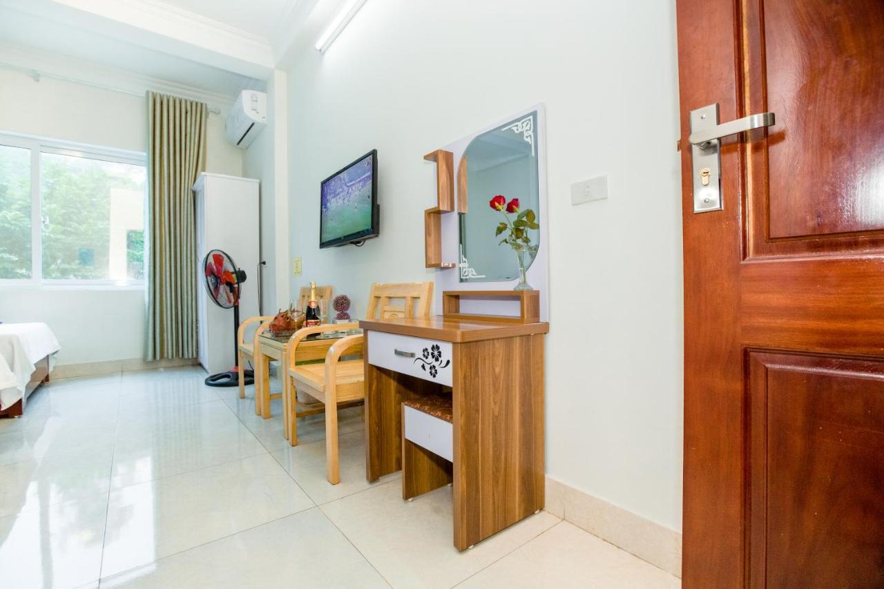 Dang Quang Guesthouse Ha Long Bagian luar foto